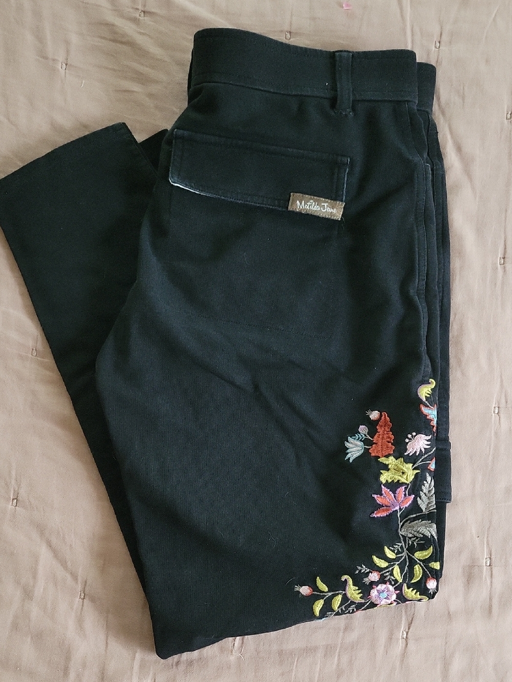 MATILDA JANE Black Cotton Stretch Cargo Pants with Floral Embroidery - Picture 9 of 9